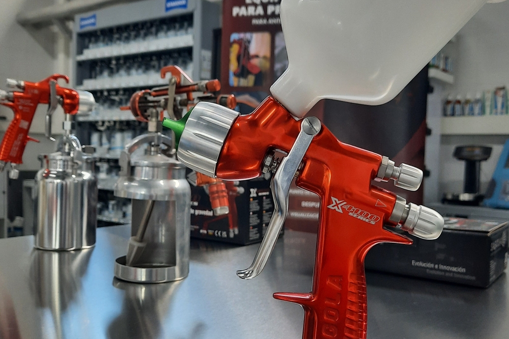 Presentamos en CESVI nuestra gama de pintado industrial y equipos de inspección