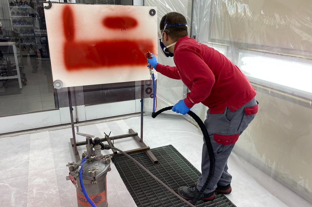 Presentamos en CESVI nuestra gama de pintado industrial y equipos de inspección