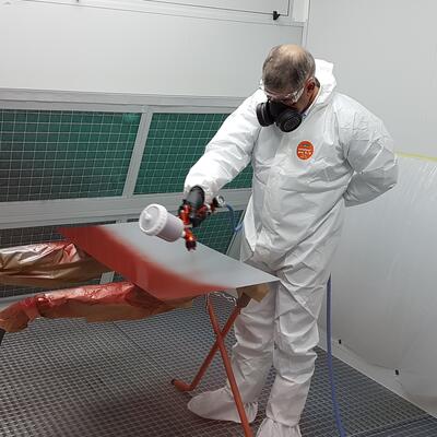 Nueva cabina de pintado en nuestro centro de formación