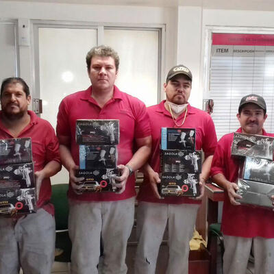 Entrega de equipos aerográficos Sagola a la Agencia Nissan Aeropuerto de Culiacán, Sinaloa